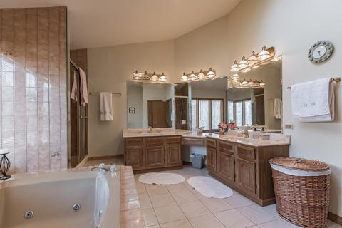 1303 N 9th Ave, Addison, IL 60101 photo 21