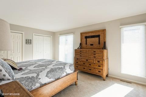 1323 Hillside Ln, Mchenry, IL 60051 photo 7
