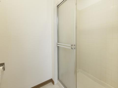 4902 Turnberry Dr, Hoffman Estates, IL 60010 photo 19