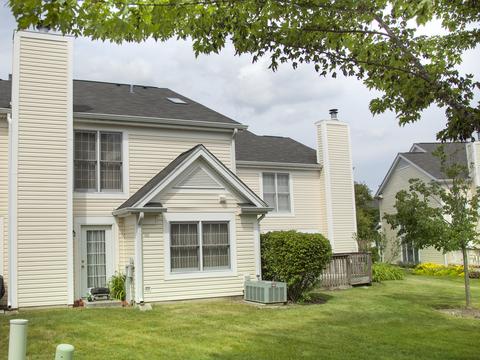 4902 Turnberry Dr, Hoffman Estates, IL 60010 photo 28