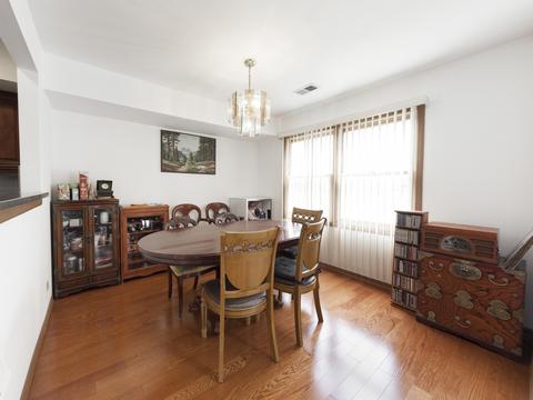 4902 Turnberry Dr, Hoffman Estates, IL 60010 photo 11