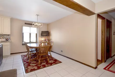 231 N Cardinal Ave, Addison, IL 60101 photo 25