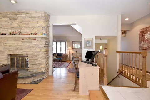 231 N Cardinal Ave, Addison, IL 60101 photo 14