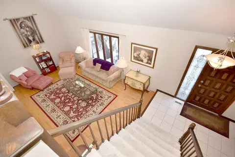 231 N Cardinal Ave, Addison, IL 60101 photo 43