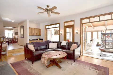 231 N Cardinal Ave, Addison, IL 60101 photo 27