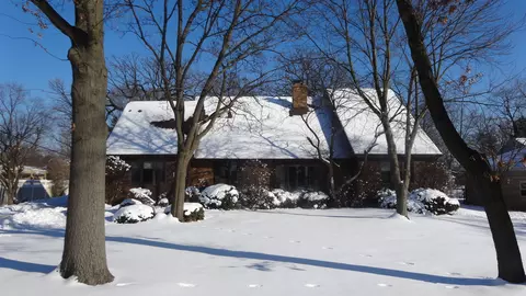 231 N Cardinal Ave, Addison, IL 60101 photo 2