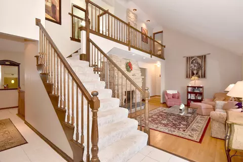 231 N Cardinal Ave, Addison, IL 60101 photo 6