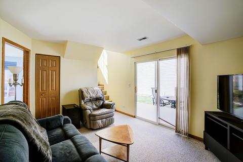 847 Symphony Dr, Aurora, IL 60504 photo 15