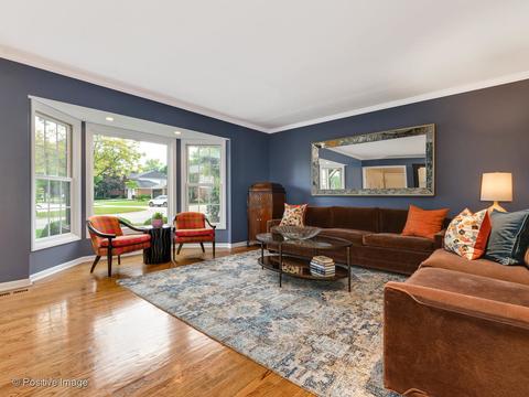 3344 Elmdale Rd, Glenview, IL 60025 photo 2