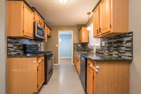 814 Elm St, Bloomington, IL 61701 photo 6