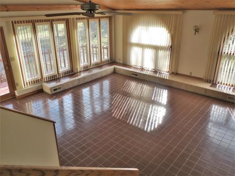 708 E 3rd St, Dixon, IL 61021 photo 9