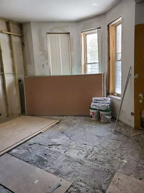 1408 E 72nd St, Chicago, IL 60619 photo 3