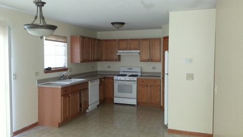 2506 Paradise Cir, Plainfield, IL 60586 photo 4