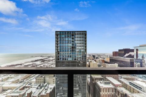 60 E Monroe St #4404, Chicago, IL 60603 photo 17