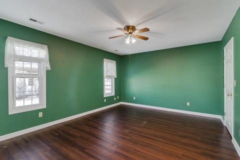 135 E Clay St, El Paso, IL 61738 photo 17