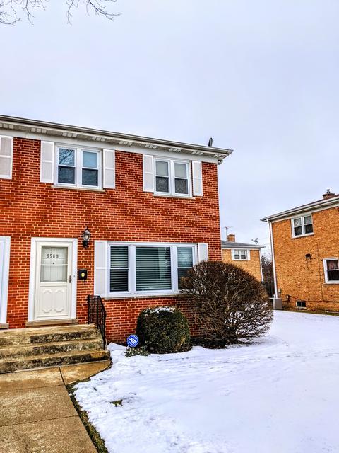 9569 N Sumac Rd, Des Plaines, IL 60016 photo 2