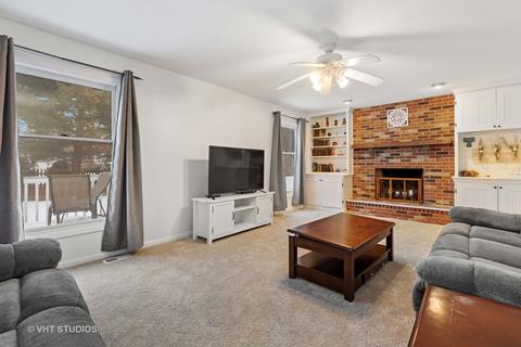 3216 W Bretons Dr, Mchenry, IL 60050 photo 10