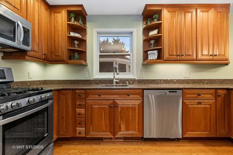 3216 W Bretons Dr, Mchenry, IL 60050 photo 7