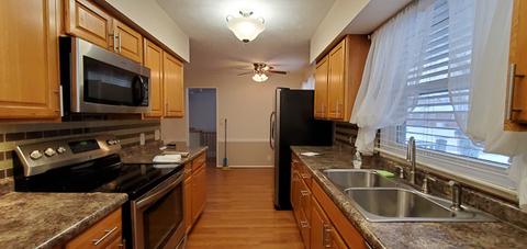 1310 Westview Dr, Normal, IL 61761 photo 4