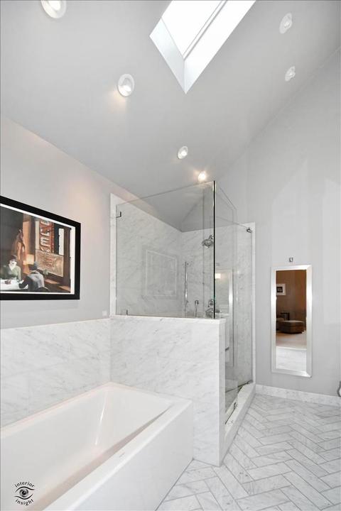 4847 N Seeley Ave, Chicago, IL 60625 photo 16