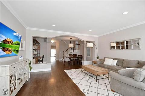 4847 N Seeley Ave, Chicago, IL 60625 photo 4