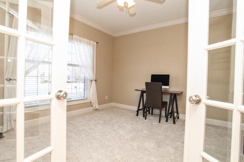 6 Chloe Ct, Bloomington, IL 61704 photo 3