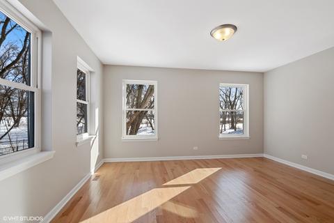 5202 W Pulaski Rd, Mchenry, IL 60050 photo 4