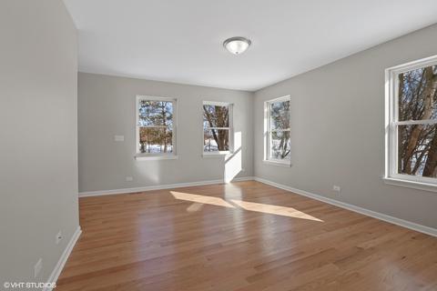 5202 W Pulaski Rd, Mchenry, IL 60050 photo 3