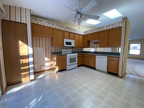 2403 Fox Dr, Aurora, IL 60506 photo 5