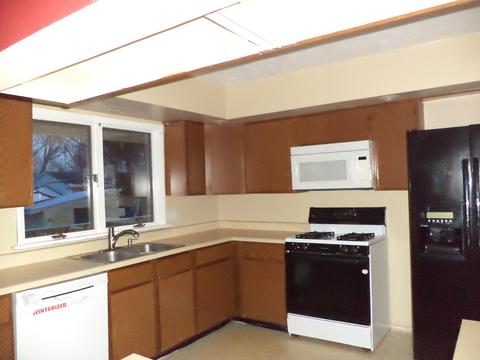 106 S Parkside Rd, Normal, IL 61761 photo 4