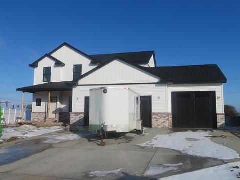 3902 Brookline Ln, Bloomington, IL 61705 photo 1