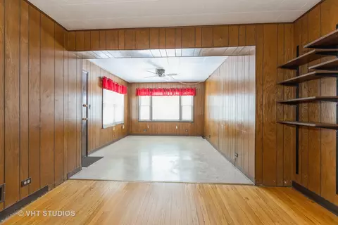 10423 S Artesian Ave, Chicago, IL 60655 photo 6