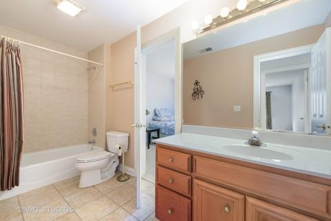 213 65th St, Willowbrook, IL 60527 photo 13