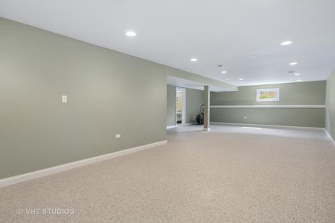 213 65th St, Willowbrook, IL 60527 photo 14
