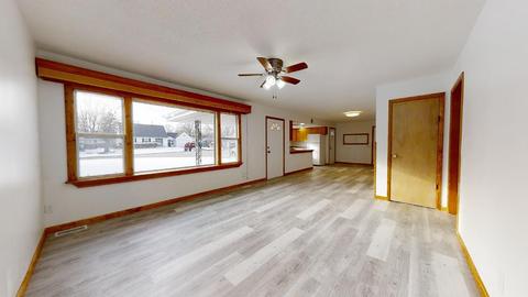 1508 Powers Ln, Champaign, IL 61821 photo 9