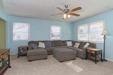 1004 Empire St, Bloomington, IL 61701 photo 3