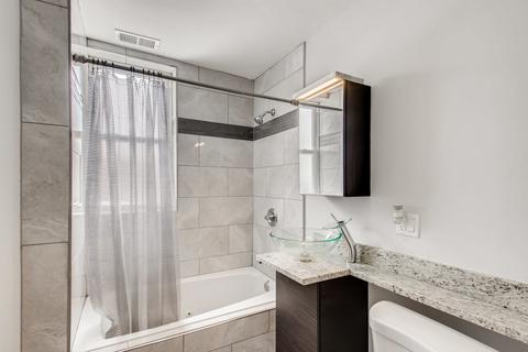 546 E 46th St #2W, Chicago, IL 60653 photo 6