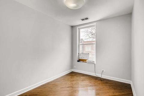 546 E 46th St #2W, Chicago, IL 60653 photo 9
