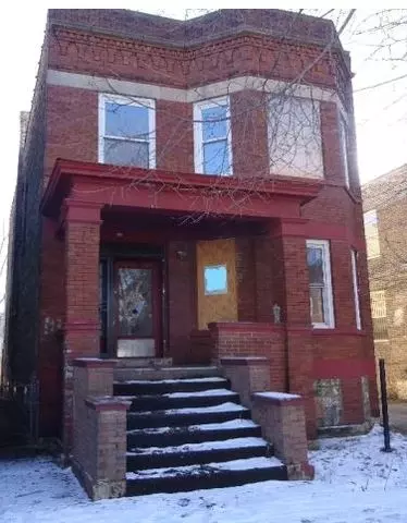 1415 E 69th Pl, Chicago, IL 60637 photo 2