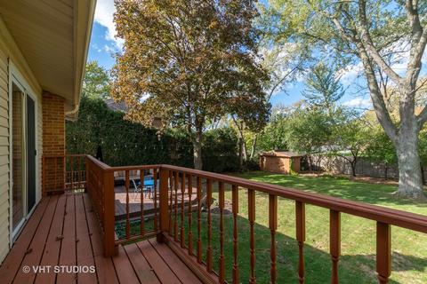 2430 Maple Ave, Northbrook, IL 60062 photo 12