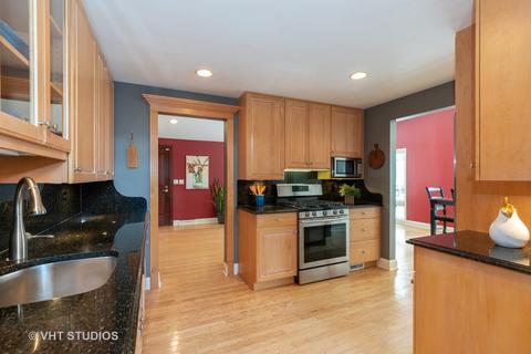 2430 Maple Ave, Northbrook, IL 60062 photo 5