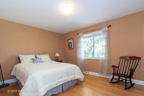 2430 Maple Ave, Northbrook, IL 60062 photo 11