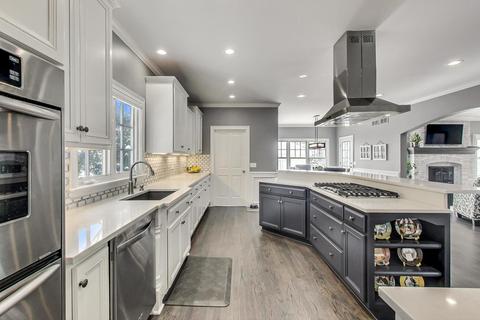 330 Spring Ave, Naperville, IL 60540 photo 9