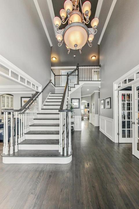 330 Spring Ave, Naperville, IL 60540 photo 2
