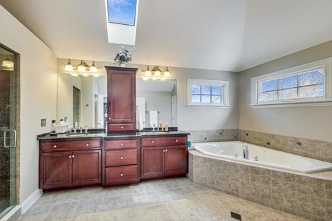 330 Spring Ave, Naperville, IL 60540 photo 28