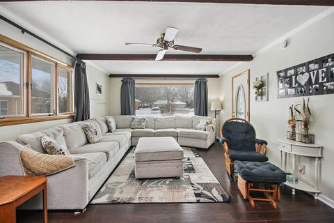 1225 S Wilson Ave, Kankakee, IL 60901 photo 2