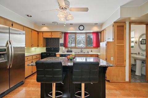 1225 S Wilson Ave, Kankakee, IL 60901 photo 5