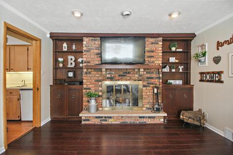1225 S Wilson Ave, Kankakee, IL 60901 photo 3