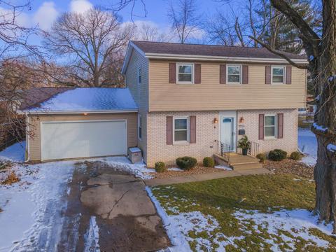 6 Crestwood Ct, Normal, IL 61761 photo 1