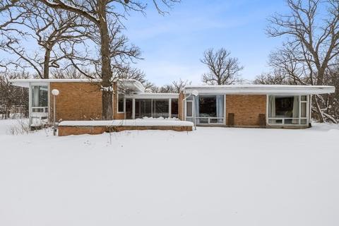 4 Graymoor Ln, Olympia Fields, IL 60461 photo 1